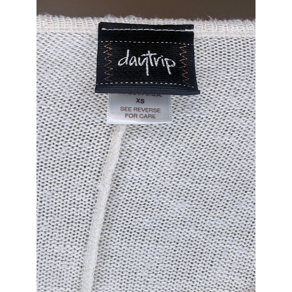 Daytrip Cream Lace Rhinestone High Low Long Sleeve Top XS Ivory Marl - Picture 6 of 6